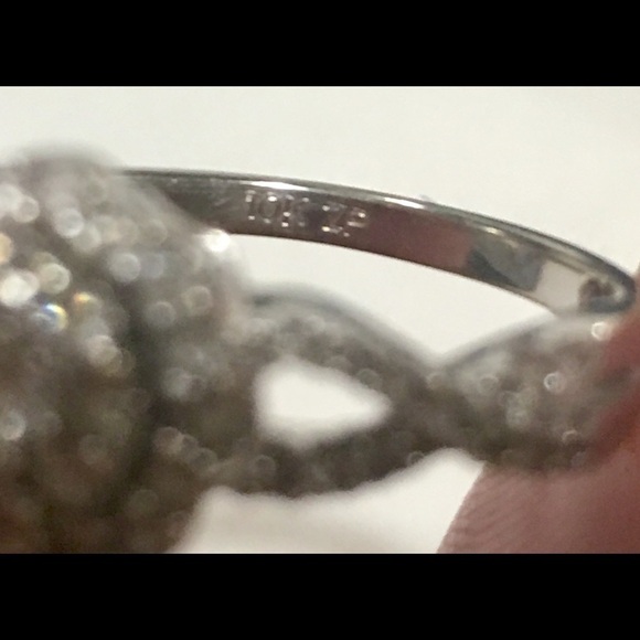 🎉HP 🎉Diamond Cluster 1.125 in genuine diamonds - Picture 8 of 8